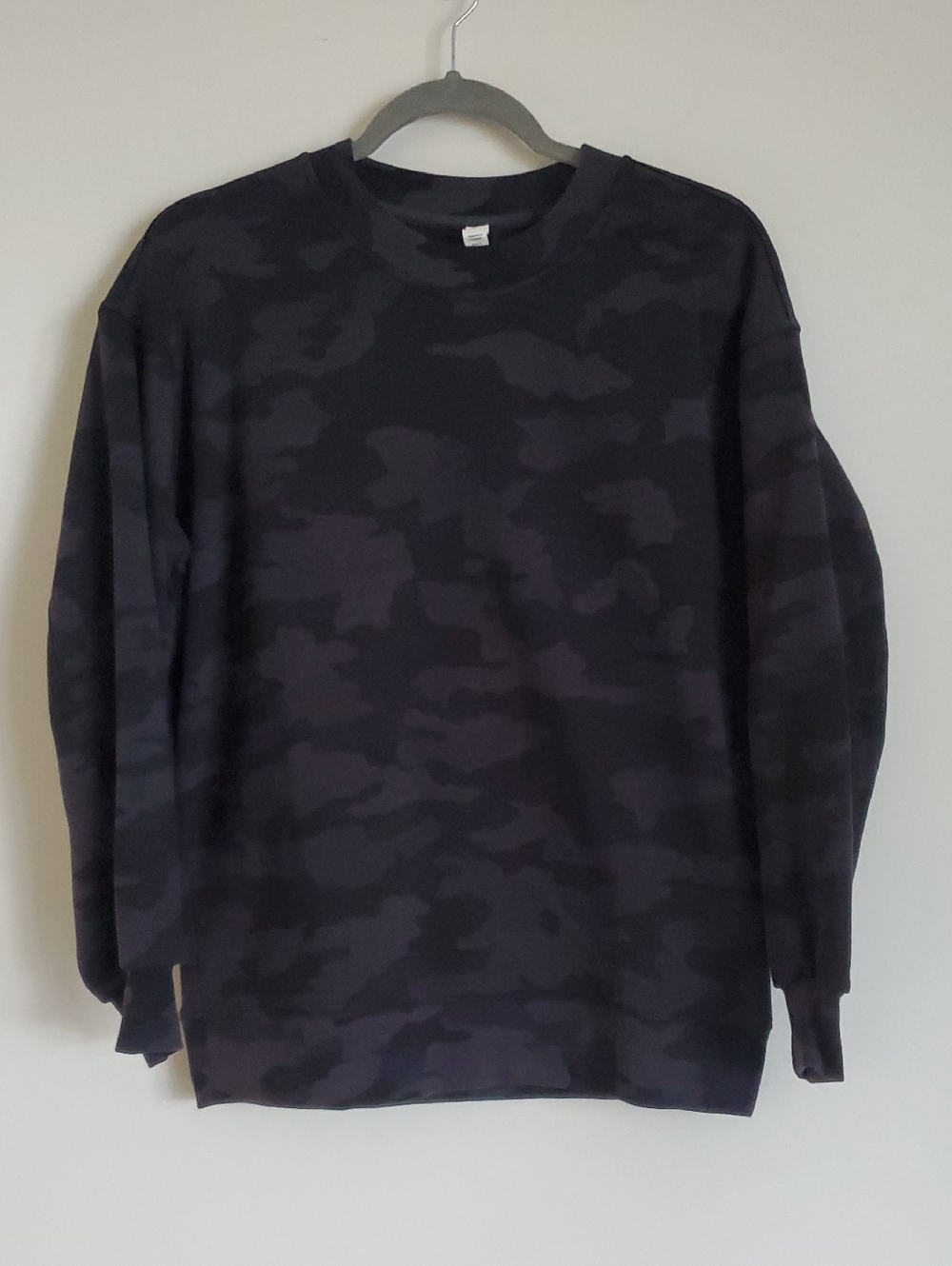 Perfectly Oversized Crew Camo Deep Coal
